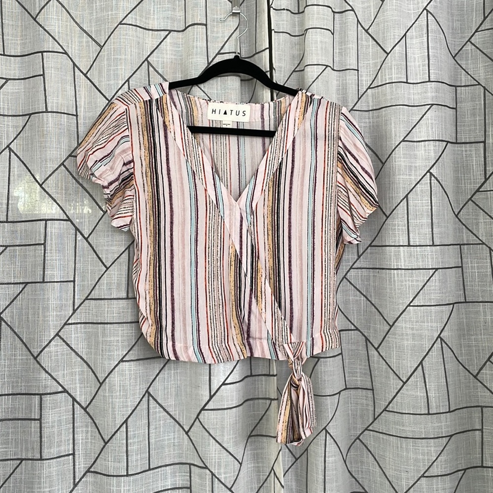 Vert striped crop with side tie